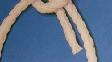 Bowline loop for large conduit