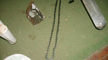 Bar, chain and cover, chainsaw wrench