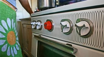 Knobs on a 1970s gas-burning stove
