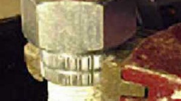 Connecting the dielectric union with pipe wrench